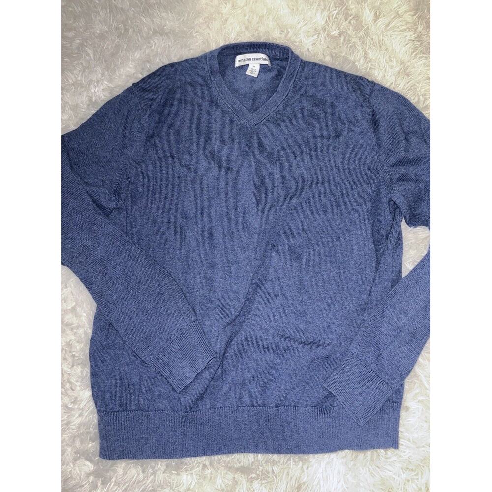 Amazon Essentials Men’s Sz. L Classic Blue V Neck Sweater. Great Item